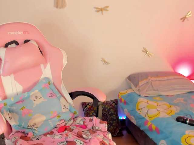 Princess-luna live cam on BongaCams