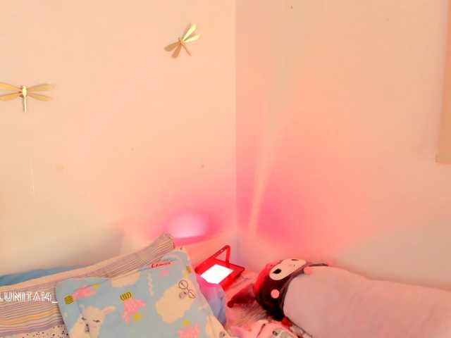 Princess-luna live cam on BongaCams