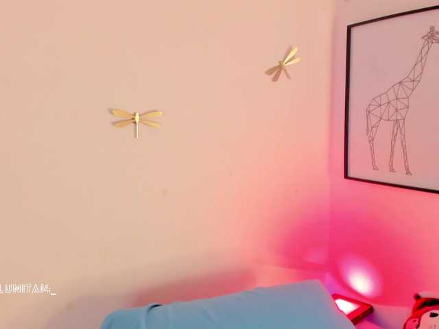 Princess-luna live cam on BongaCams