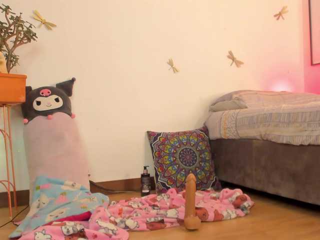 Princess-luna live cam on BongaCams