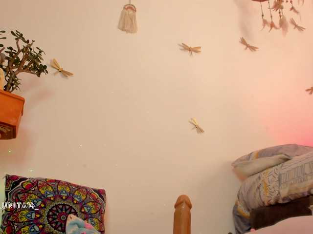 Princess-luna live cam on BongaCams