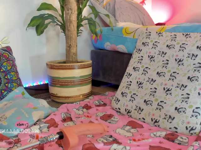 Princess-luna live cam
