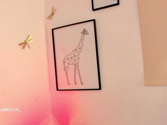 Princess-luna live cam on BongaCams