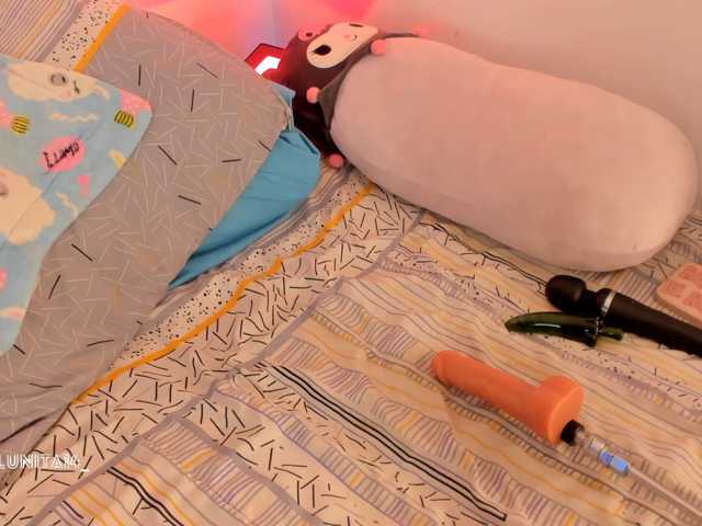 Princess-luna live cam on BongaCams
