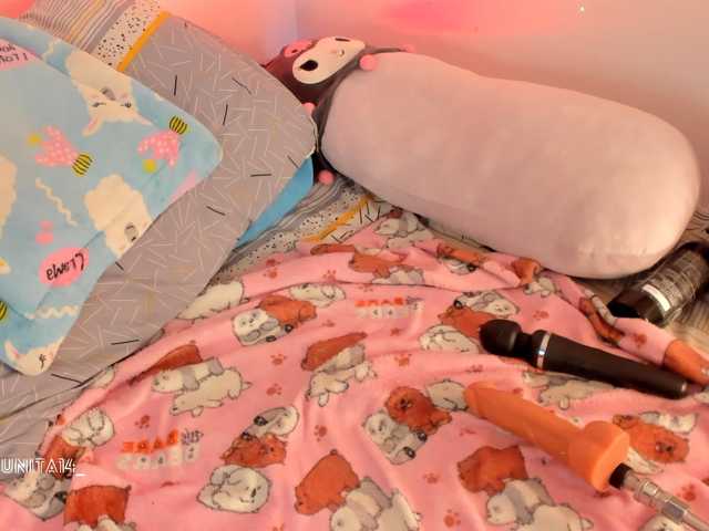 Princess-luna live cam on BongaCams