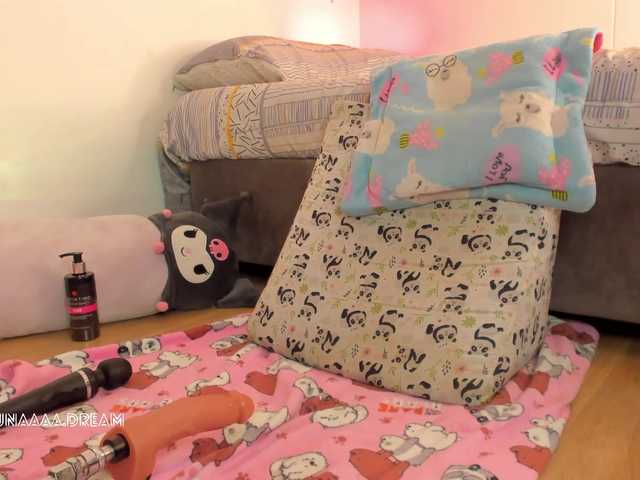 Princess-luna live webcam show