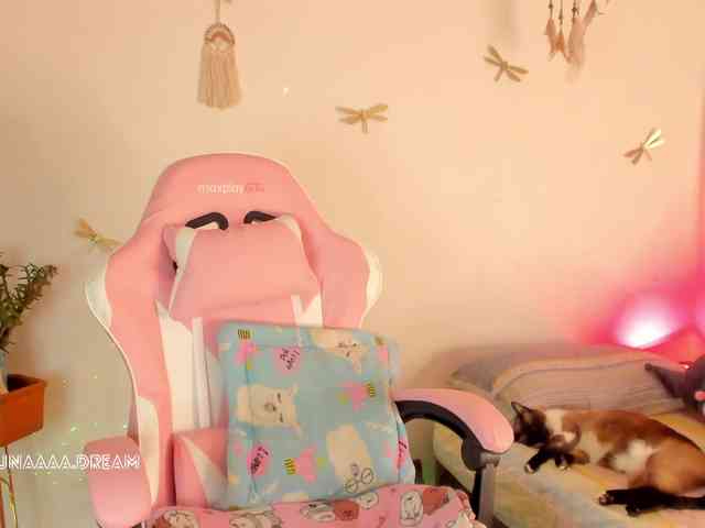 Princess-luna webcam