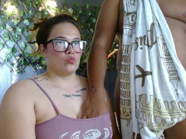 curvy-sofi-hard