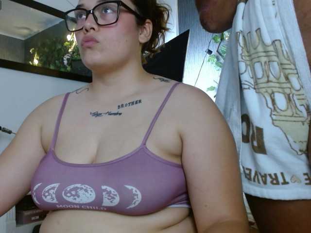  curvy-sofi-hard chat room