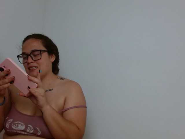 Preview of curvy-sofi-hard