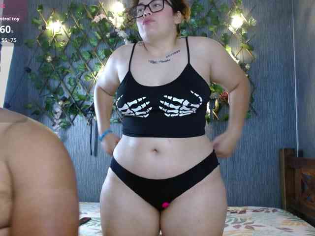 curvy-sofi-hard