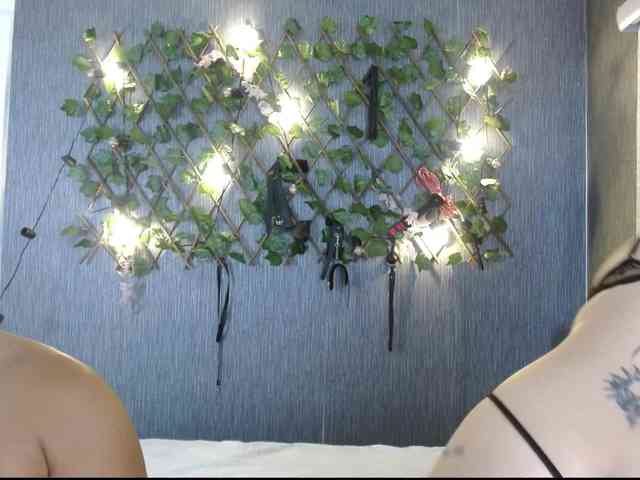Modelo: curvy-sofi-hard