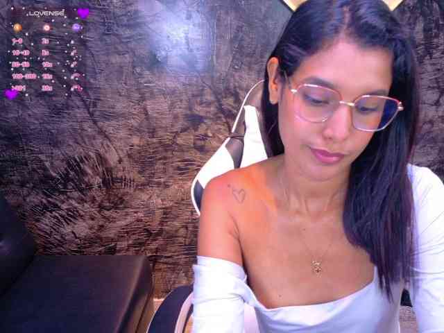 Hannah-Collen webcam