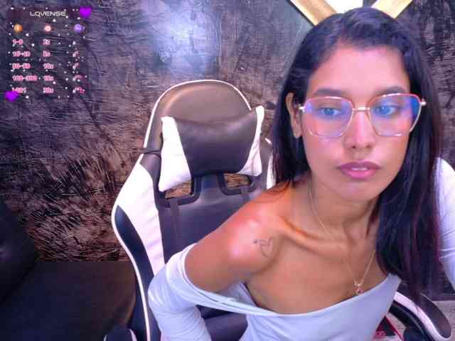 Hannah-Collen webcam
