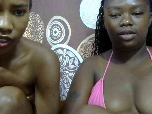 Sarah-Fiyh webcam