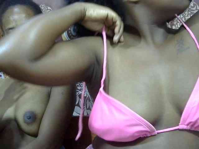 Sarah-Fiyh webcam