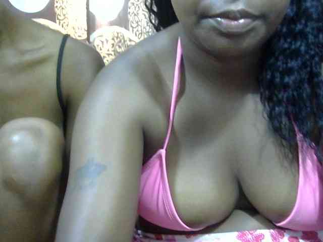 Sarah-Fiyh webcam