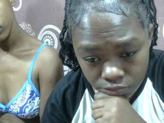 Sarah-Fiyh webcam