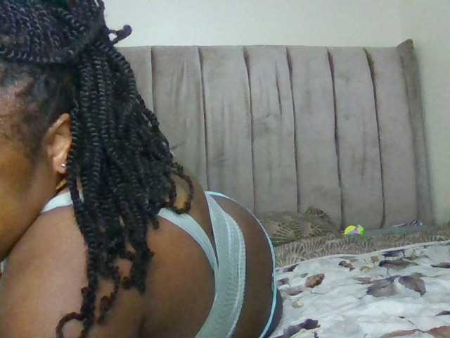 Tifanny02 Live Cam and Statistics on UnifiedCams