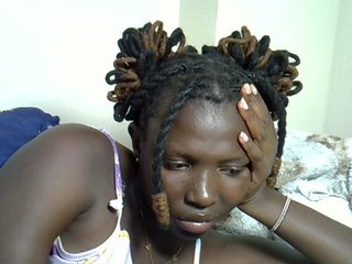 ZuriSecrets's Live Webcam