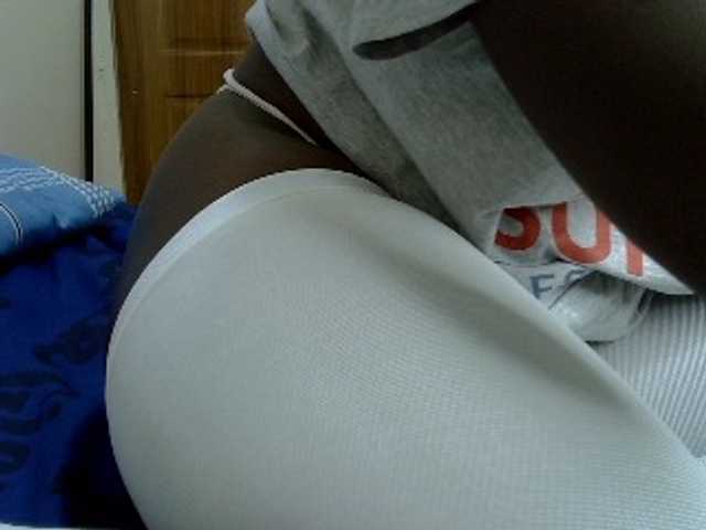 ZuriSecrets live cam