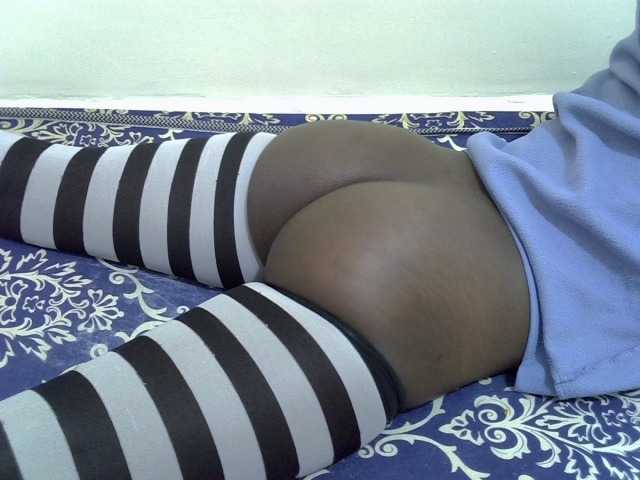 ZuriSecrets live cam on BongaCams