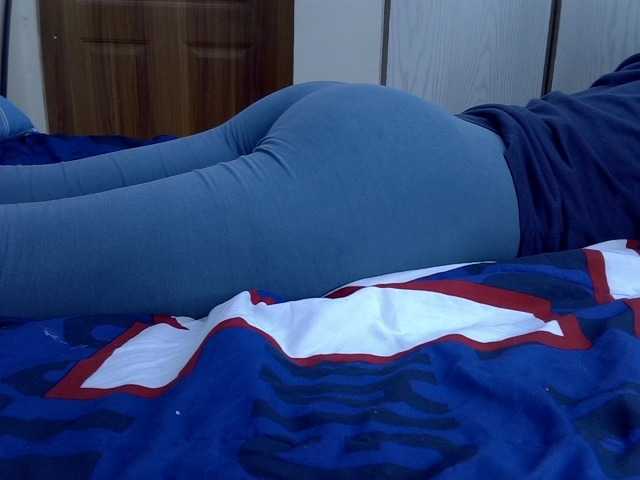 ZuriSecrets live cam on BongaCams