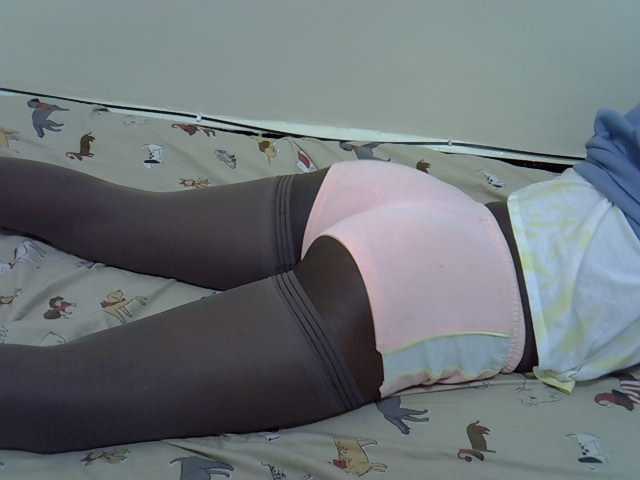 ZuriSecrets live cam on BongaCams
