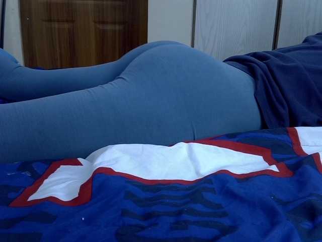 ZuriSecrets live cam on BongaCams