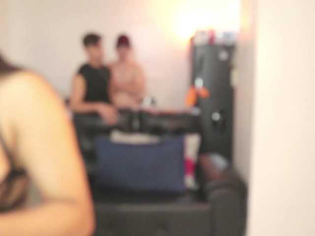skinnyrichgirlD live cam on BongaCams