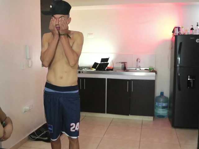 skinnyrichgirlD
