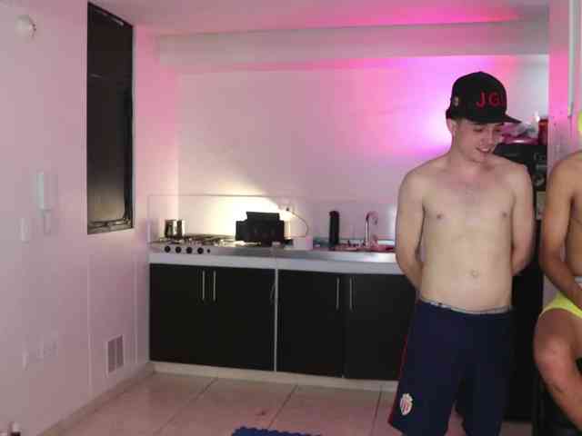 skinnyrichgirlD webcam