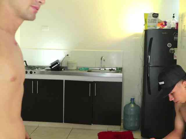 skinnyrichgirlD webcam