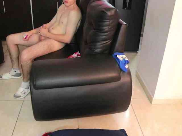 skinnyrichgirlD Sex Cam Show