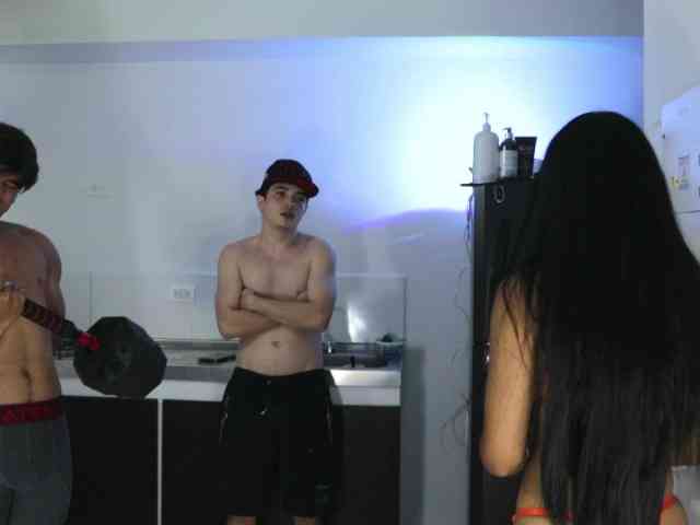 skinnyrichgirlD webcam