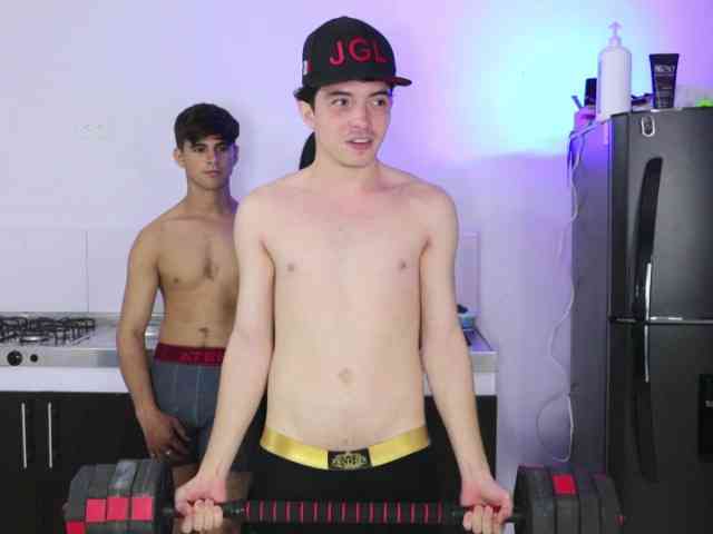 skinnyrichgirlD webcam