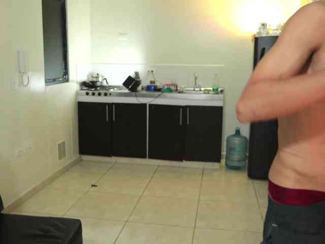 skinnyrichgirlD webcam