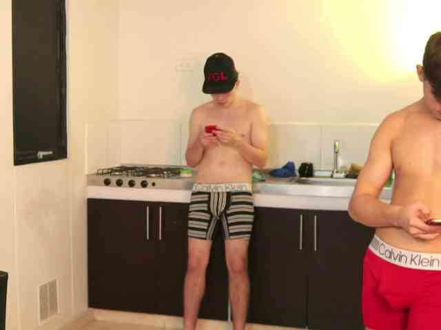 skinnyrichgirlD webcam