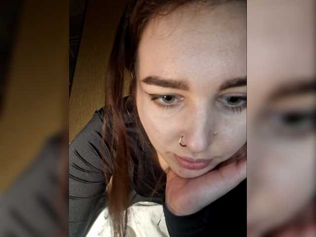  Deadlynighshade6 chat room