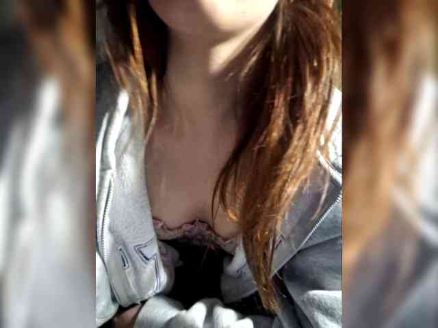 Deadlynighshade6 webcam