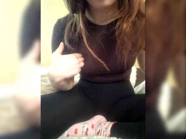 Deadlynighshade6 webcam