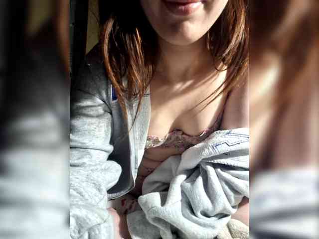 Deadlynighshade6 webcam