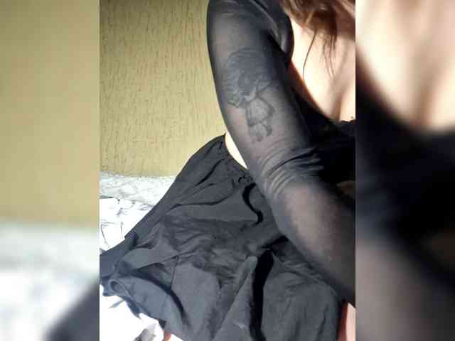 Deadlynighshade6 webcam