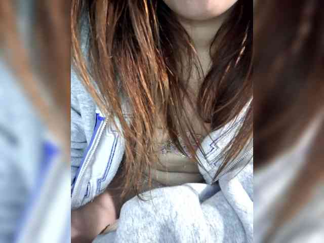 Deadlynighshade6 webcam