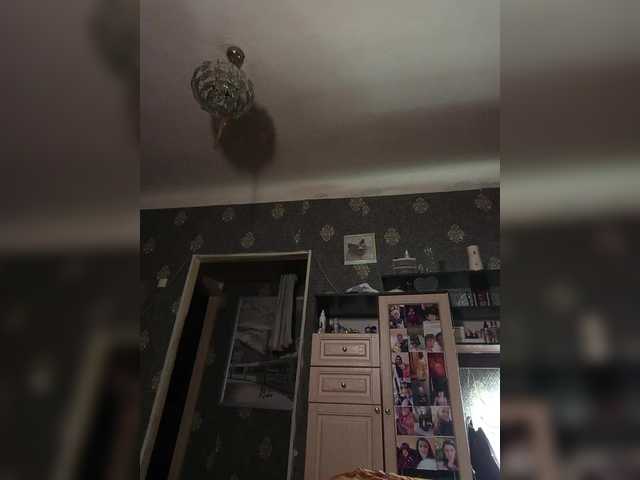 Kristalikkisa-1 live cam on BongaCams