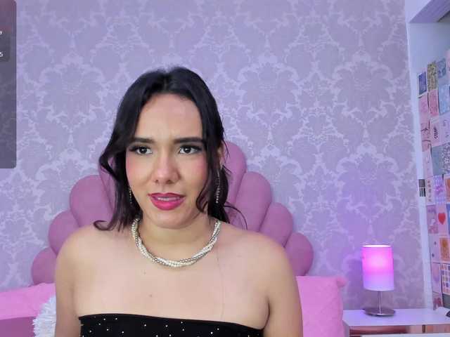 SaraFoster's BongaCams show and profile