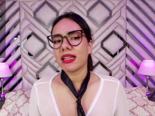 SaraFoster's BongaCams show and profile