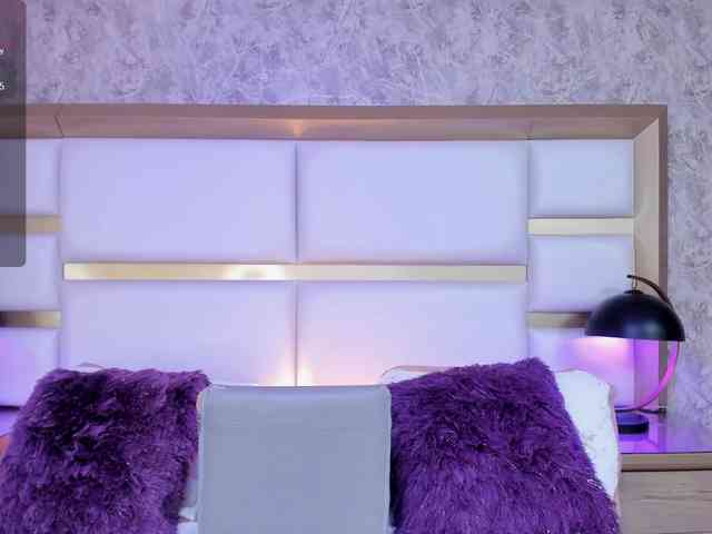 SaraFoster webcam