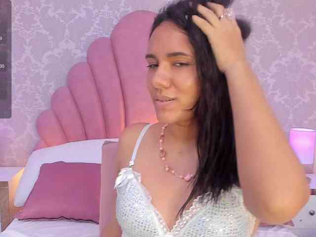 SaraFoster webcam