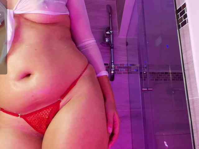 Modelo: SaraFoster